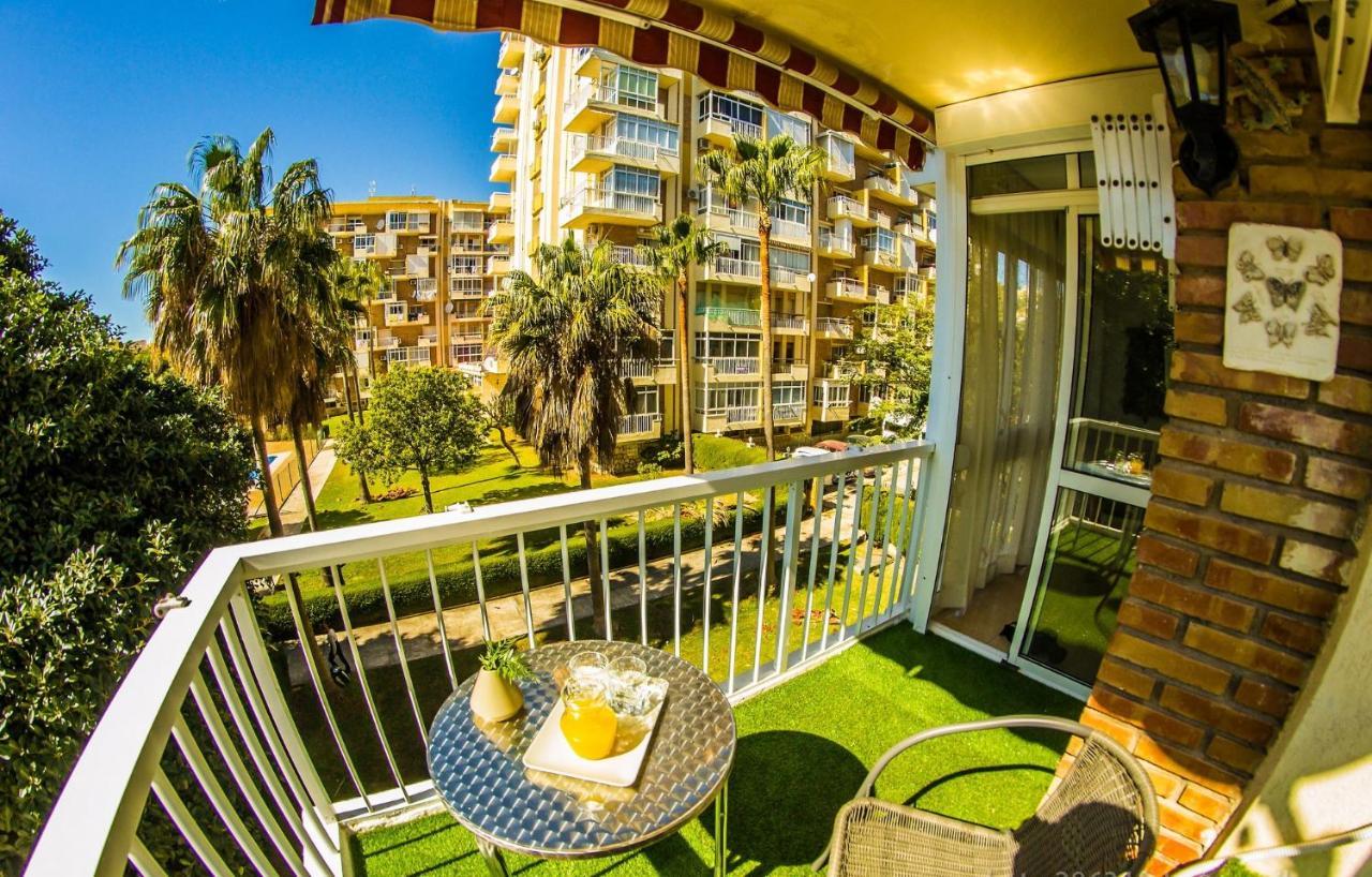 IRIS Nº 131 Benalmadena Benalmádena Exterior foto