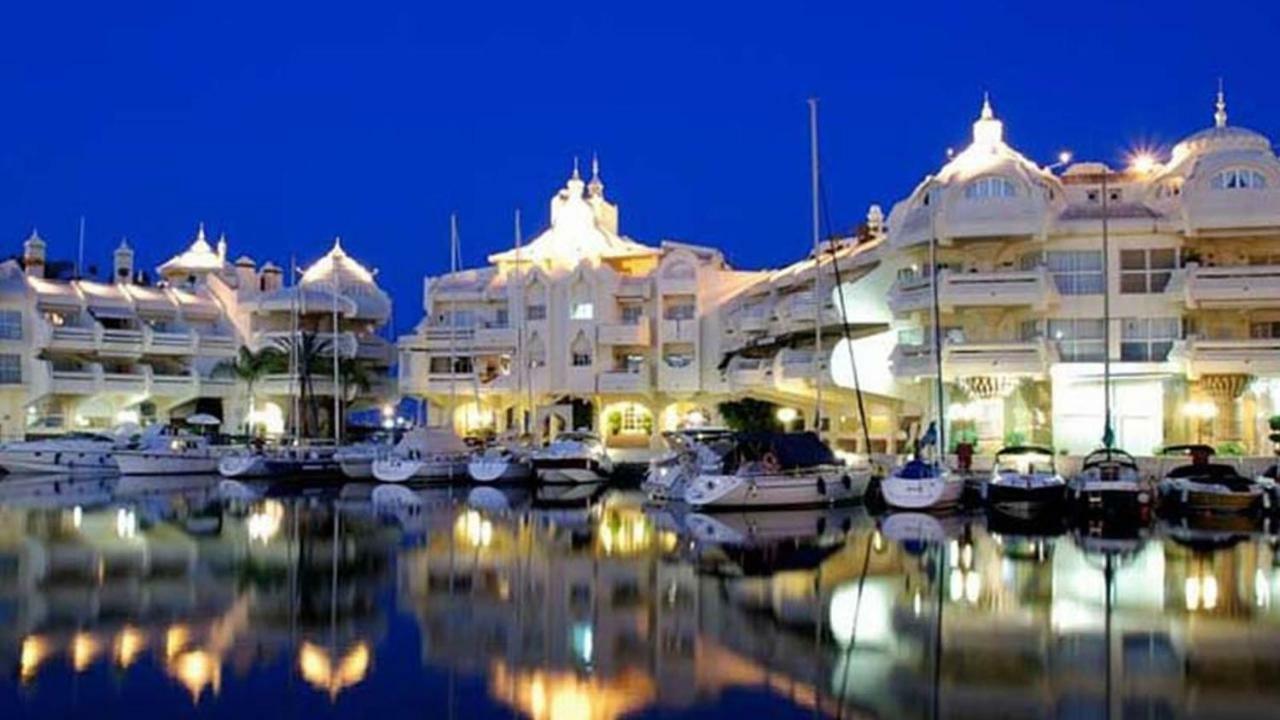 IRIS Nº 131 Benalmadena Benalmádena Exterior foto