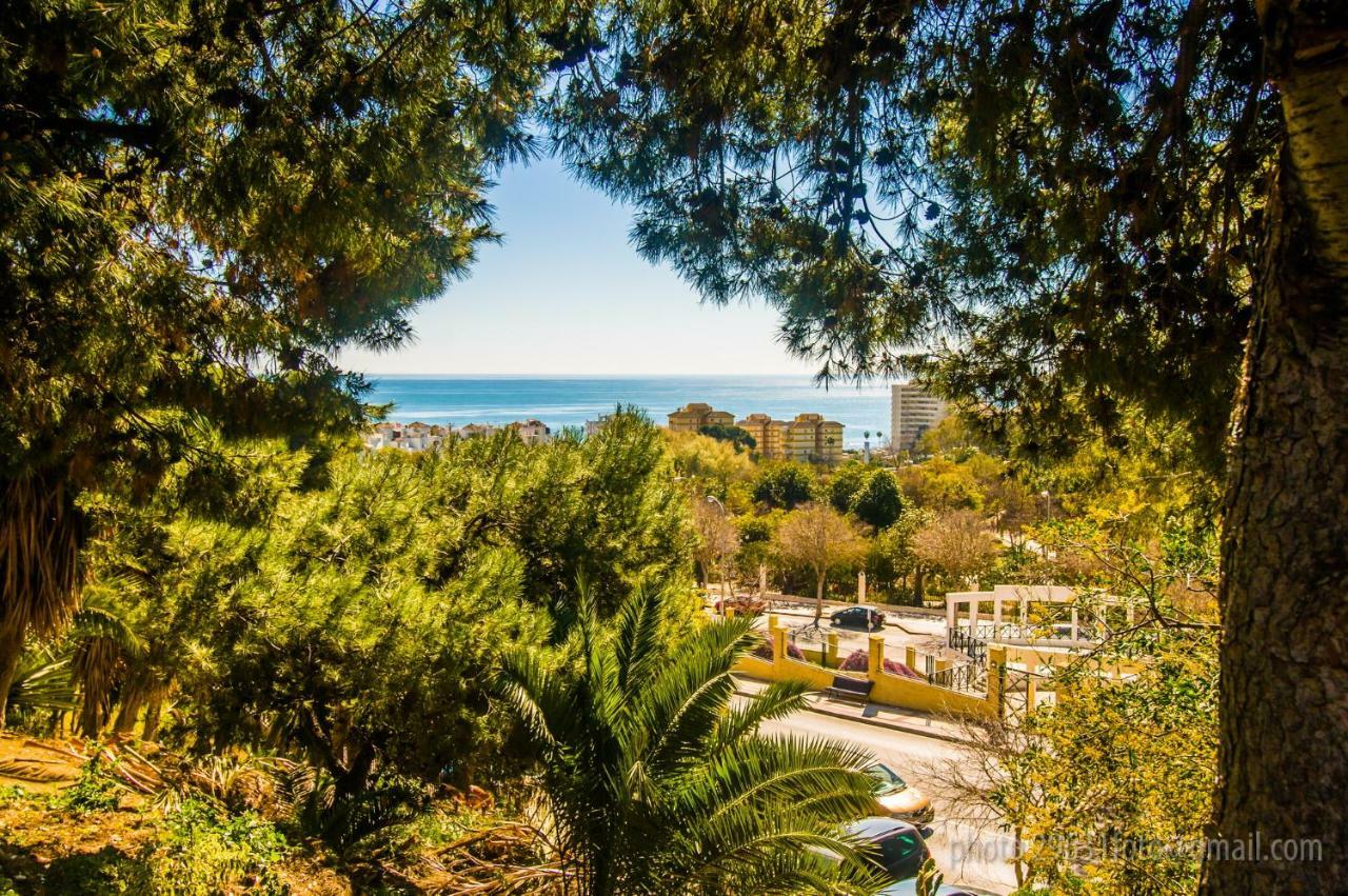 IRIS Nº 131 Benalmadena Benalmádena Exterior foto